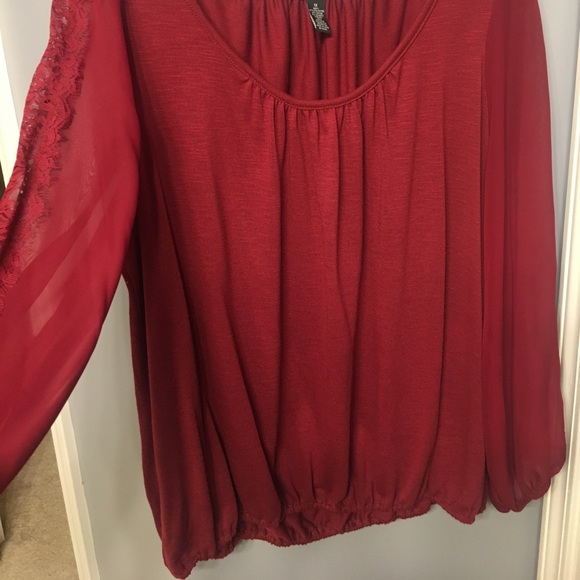 Alfani pullover top with sheer lace sleeves - Picture 4 of 7